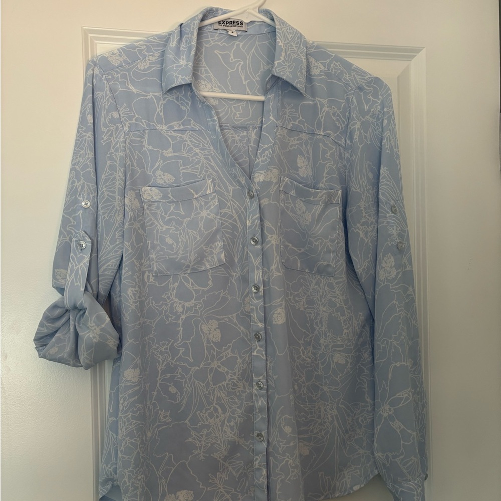 Express Portofino Light Blue Floral Button-Up Shirt